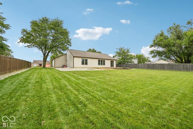 524 Zephyr Way, Westfield, IN 46074