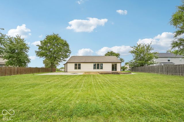 524 Zephyr Way, Westfield, IN 46074