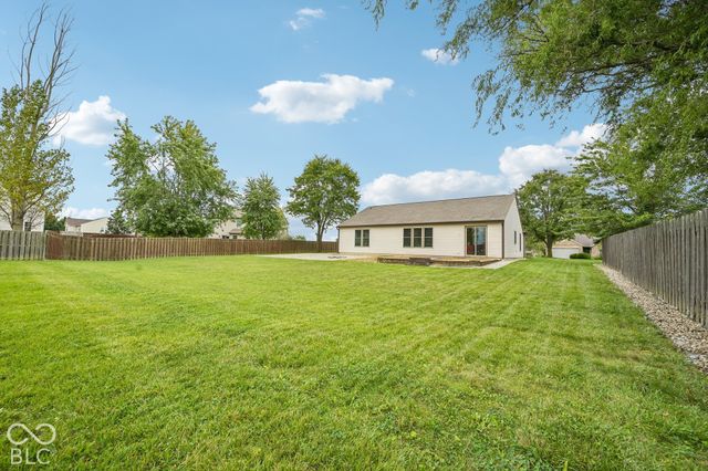 524 Zephyr Way, Westfield, IN 46074