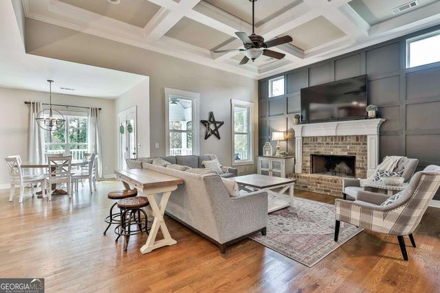 170 Belle Maison Drive, Newnan, GA 30265