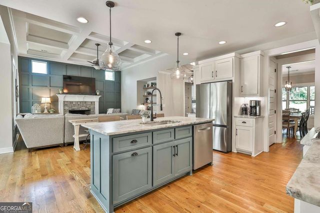 170 Belle Maison Drive, Newnan, GA 30265