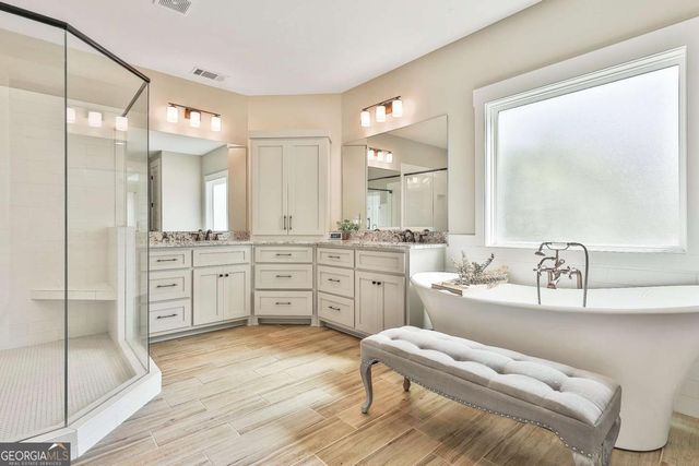 170 Belle Maison Drive, Newnan, GA 30265