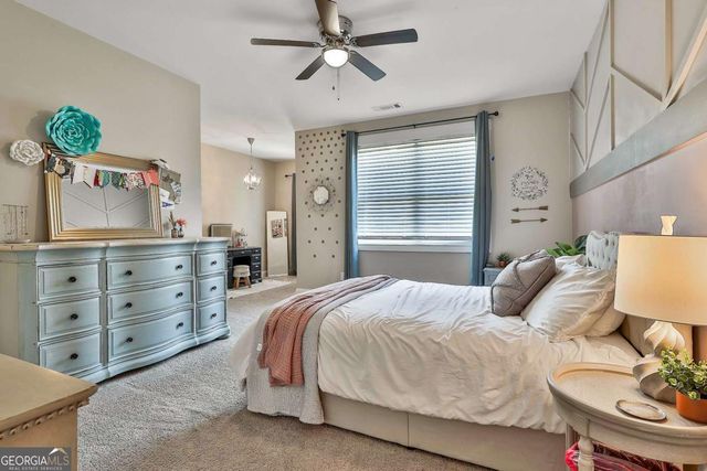 170 Belle Maison Drive, Newnan, GA 30265