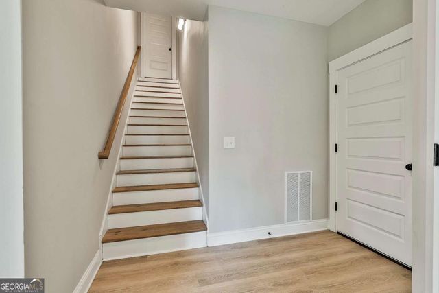 170 Belle Maison Drive, Newnan, GA 30265