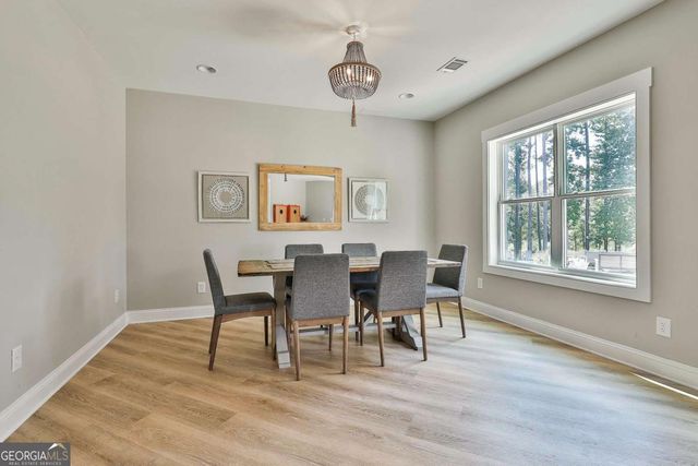 170 Belle Maison Drive, Newnan, GA 30265