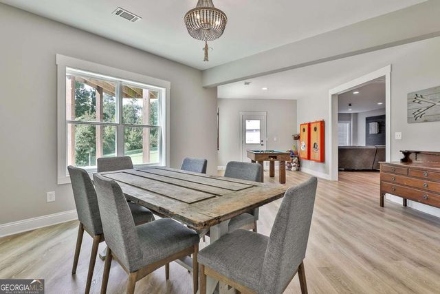 170 Belle Maison Drive, Newnan, GA 30265