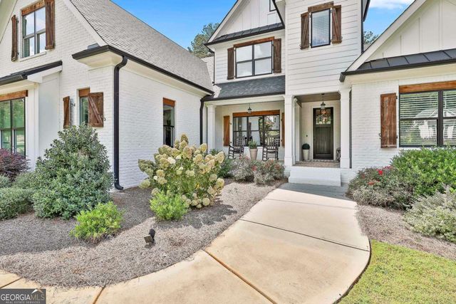 170 Belle Maison Drive, Newnan, GA 30265
