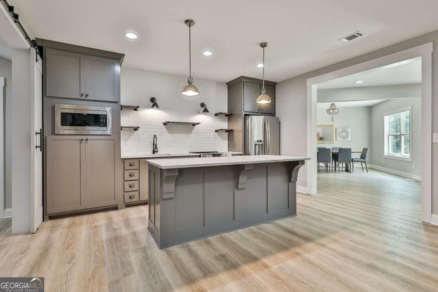 170 Belle Maison Drive, Newnan, GA 30265