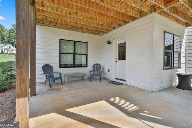 170 Belle Maison Drive, Newnan, GA 30265