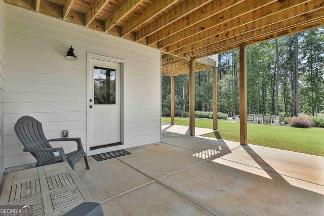 170 Belle Maison Drive, Newnan, GA 30265