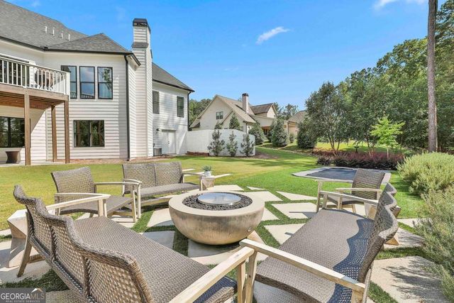 170 Belle Maison Drive, Newnan, GA 30265