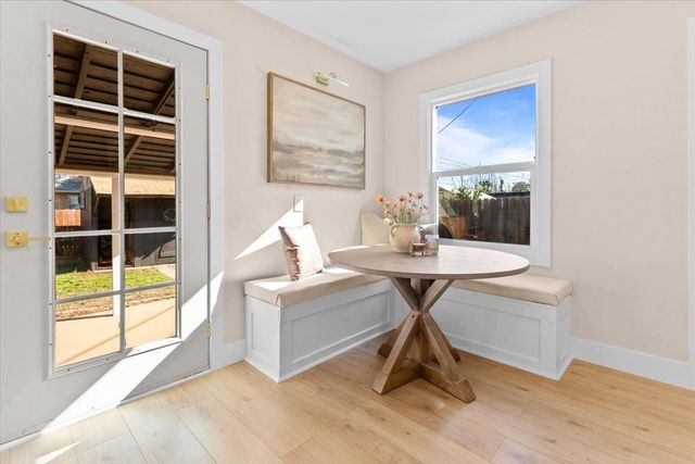 1531 Dickson St, Sacramento, CA 95822