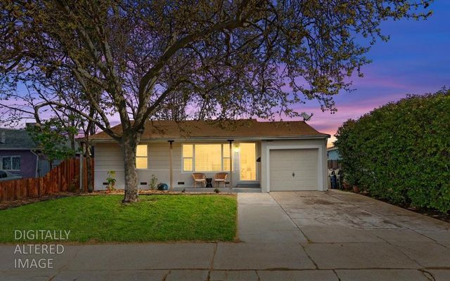 1531 Dickson St, Sacramento, CA 95822