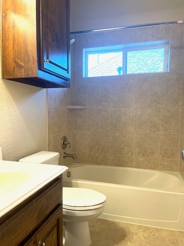 13964 Wainhouse Road, Frisco, TX 75035