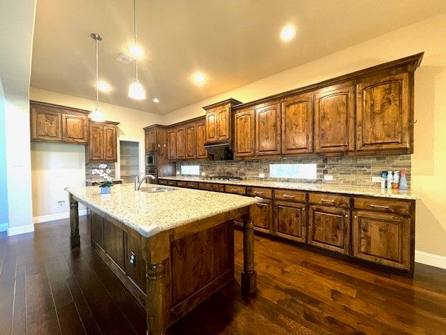 13964 Wainhouse Road, Frisco, TX 75035