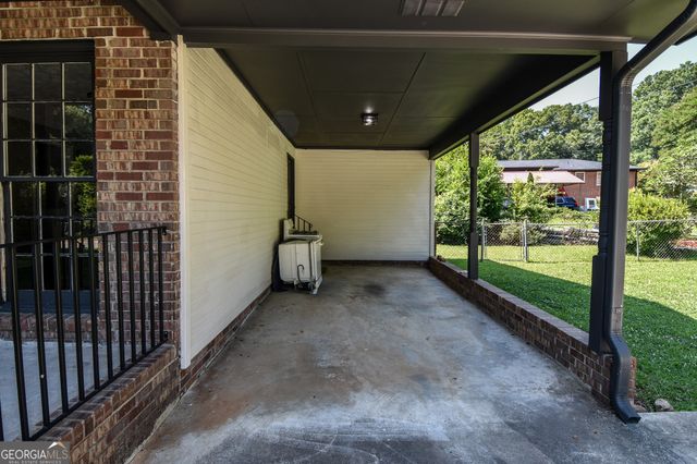 1538 Spring Valley Circle, Griffin, GA 30223