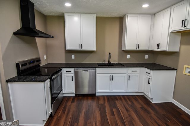 1538 Spring Valley Circle, Griffin, GA 30223