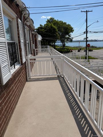 115-08 Poppenhusen Avenue, College Point, NY 11356