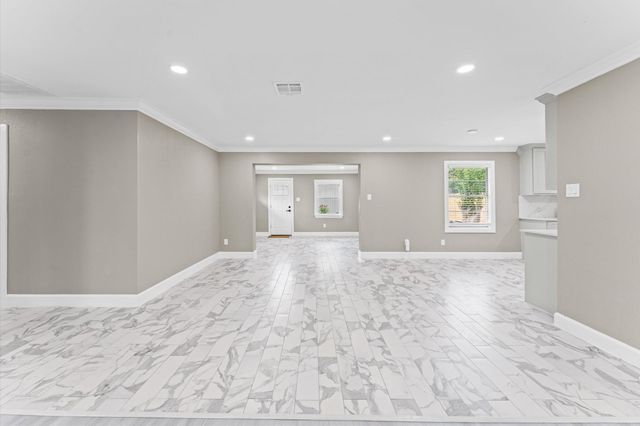 7718 Dillon Street, Houston, TX 77061