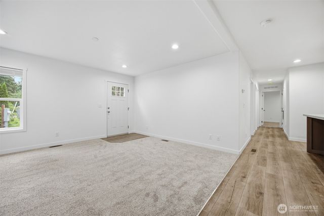 8528 Juniper Place, Maple Falls, WA 98266