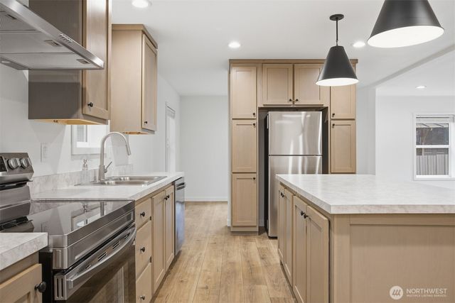 8528 Juniper Place, Maple Falls, WA 98266