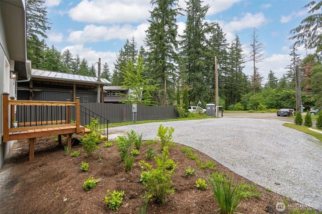 8528 Juniper Place, Maple Falls, WA 98266