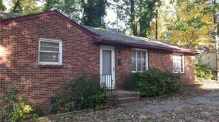 2913 Dexter Avenue, Greensboro, NC 27407