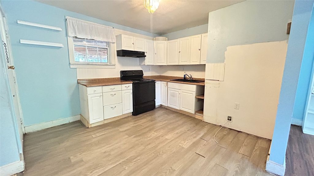 3557 Pecos Street, Fort Worth, TX 76119 — photo 3