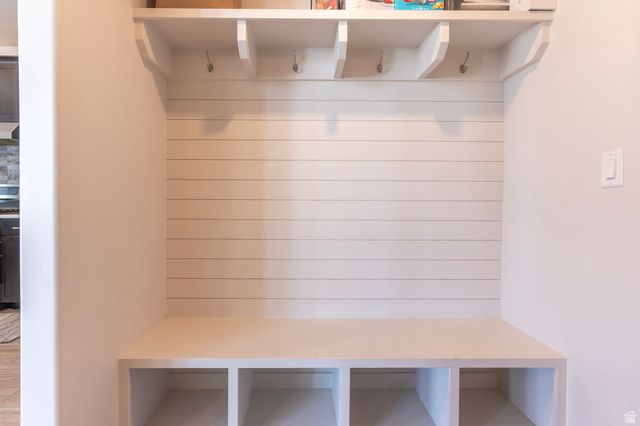 2079 S 1825 W, Woods Cross, UT 84087