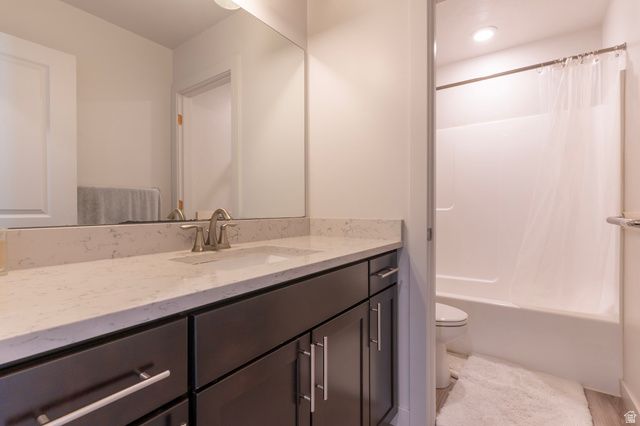 2079 S 1825 W, Woods Cross, UT 84087