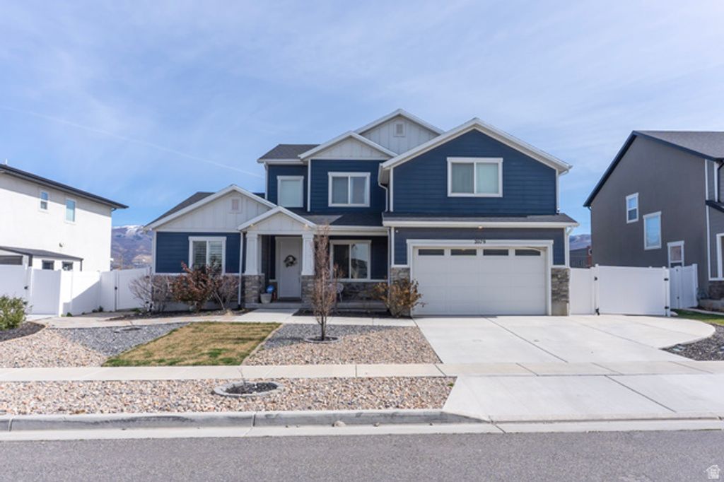 2079 S 1825 W, Woods Cross, UT 84087