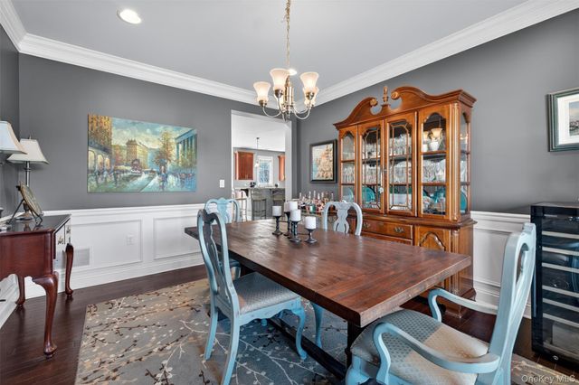 102 Luthien Forest Road, Rock Tavern, NY 12553