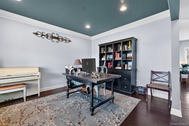 102 Luthien Forest Road, Rock Tavern, NY 12553