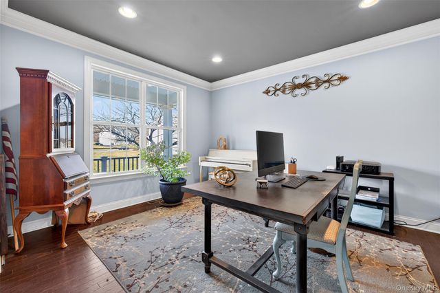 102 Luthien Forest Road, Rock Tavern, NY 12553