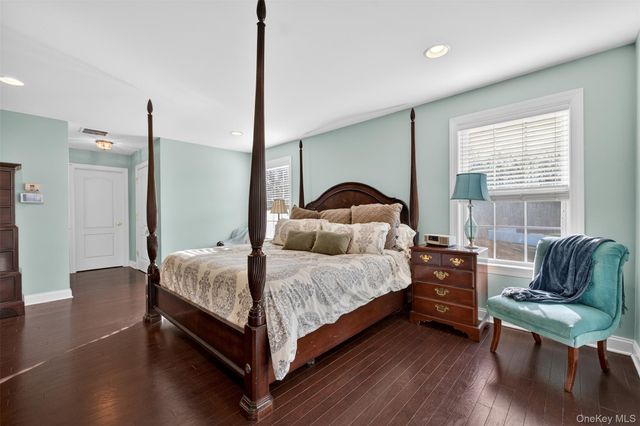 102 Luthien Forest Road, Rock Tavern, NY 12553