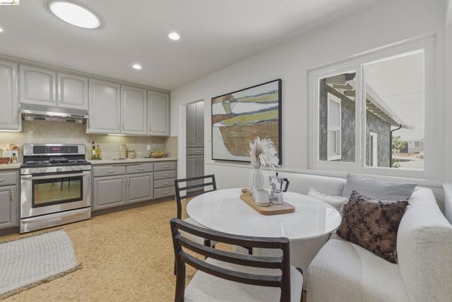1366 Sayre St, San Leandro, CA 94579