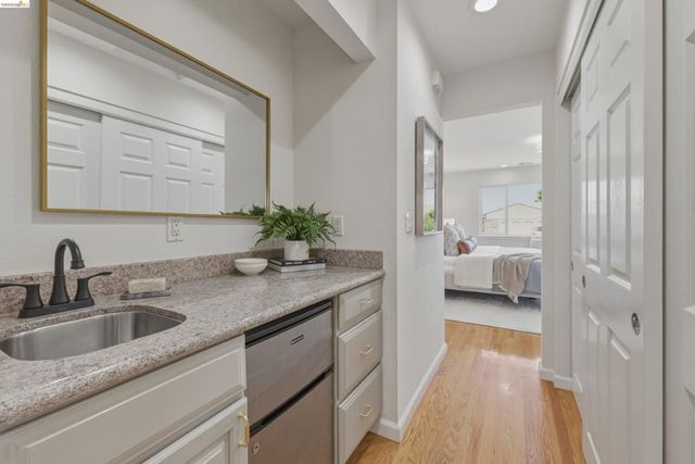 1366 Sayre St, San Leandro, CA 94579