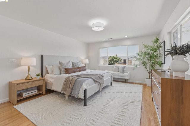 1366 Sayre St, San Leandro, CA 94579