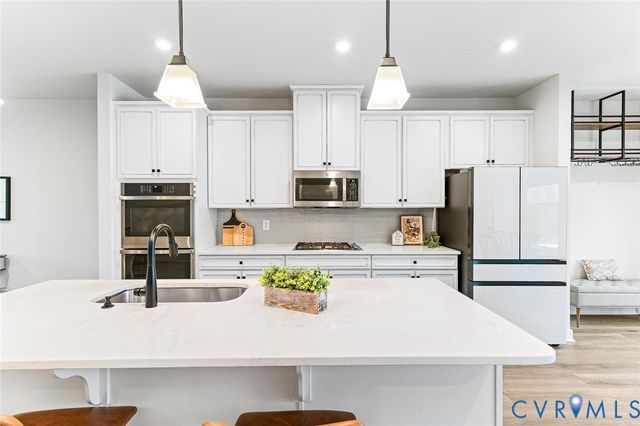 14118 Beaver Brook Dr, Midlothian, VA 23114