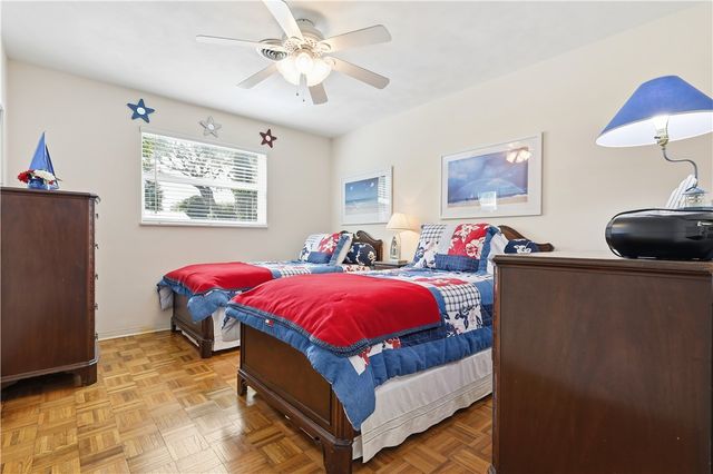 635 Gardenia Lane, Vero Beach, FL 32963