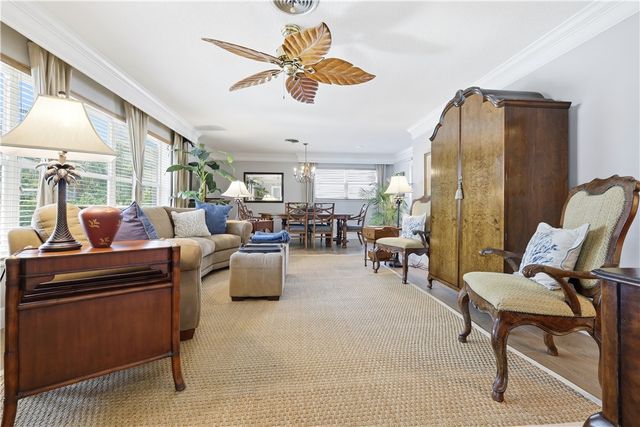 635 Gardenia Lane, Vero Beach, FL 32963