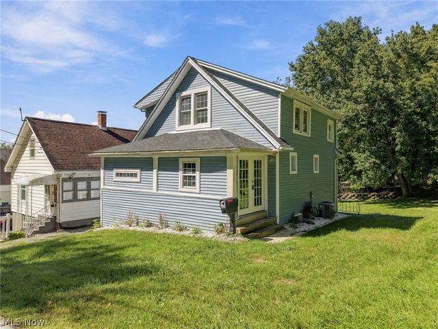 58 1st Street, Campbell, OH 44405