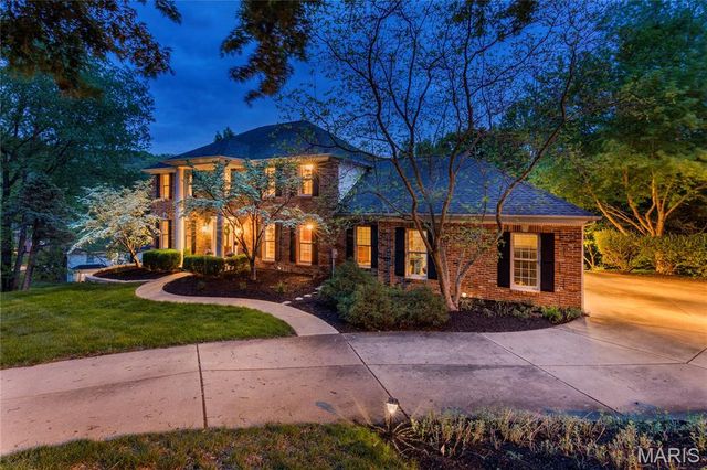 1604 Wildhorse Parkway Drive, Wildwood, MO 63005