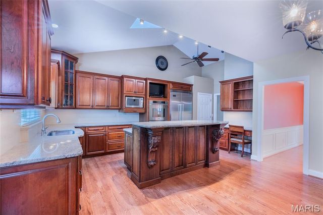 1604 Wildhorse Parkway Drive, Wildwood, MO 63005
