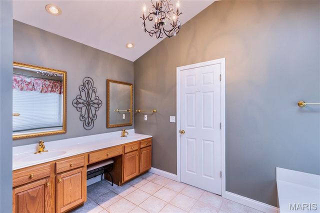 1604 Wildhorse Parkway Drive, Wildwood, MO 63005