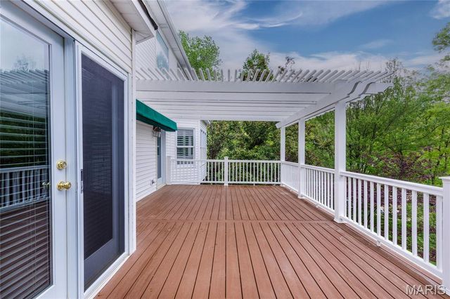 1604 Wildhorse Parkway Drive, Wildwood, MO 63005