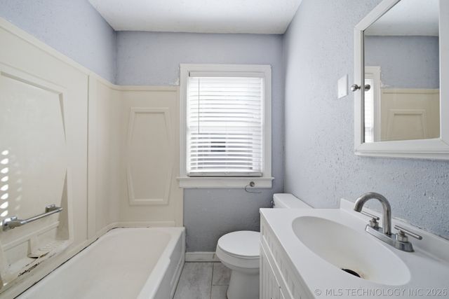 1633 S Maple Avenue, Bartlesville, OK 74003