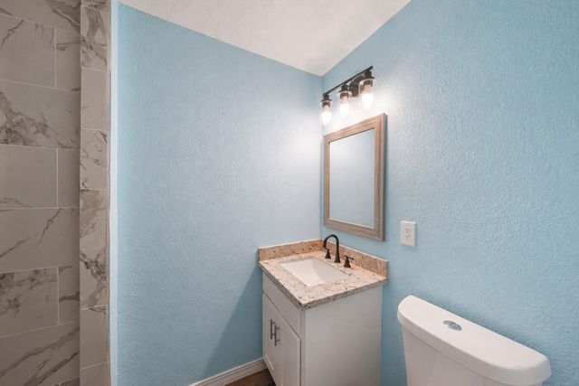 2222 44th Street, Galveston, TX 77550