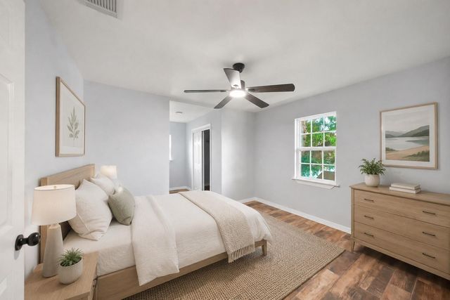 2222 44th Street, Galveston, TX 77550