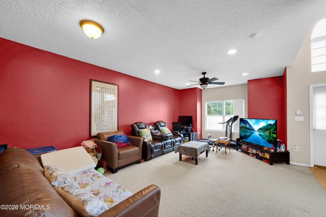 96 Cranbrook Court, Holmdel, NJ 07733